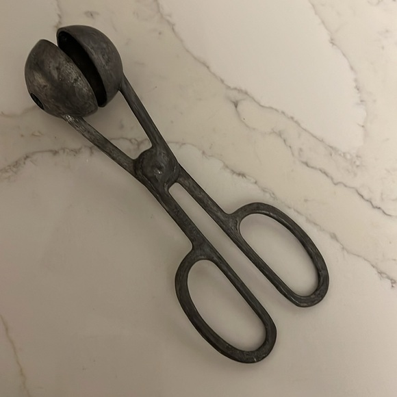 Fun Set of 3 Vintage Kitchen Utensils - Picture 8 of 9